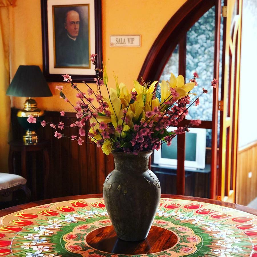 Hotel Chimborazo Internacional Riobamba Esterno foto